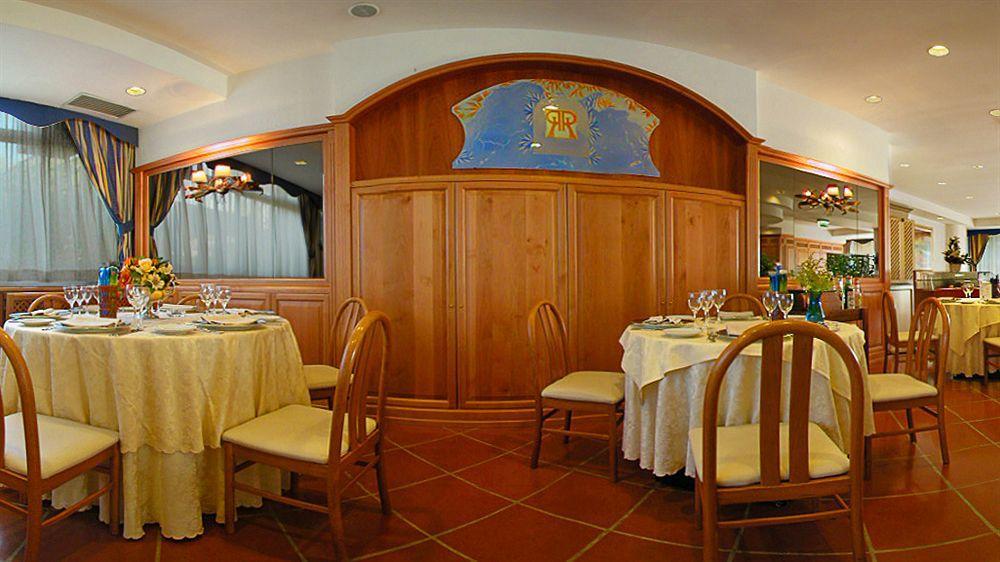 Pineta Palace 4* Rom